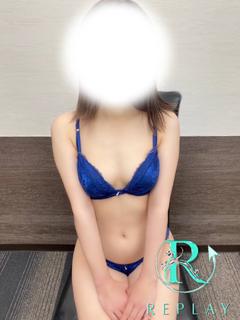 さとみ（新人女性）