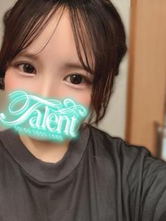つきは