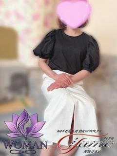 篠宮まひろ