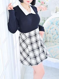 亀井あずさ