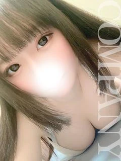 かなの《G乳魅惑の曲線美》