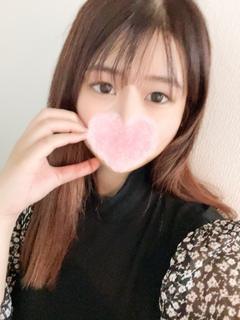 もも☆色白Fカップ美少女♪