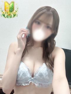 るり☆笑顔で落とす癒し美女