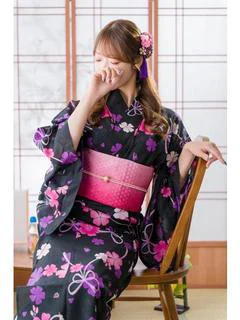 ゆりあ