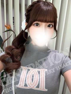 みと