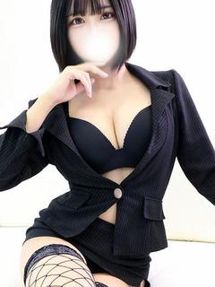 岩田 りえら