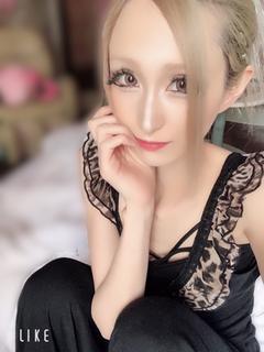 愛園あげは
