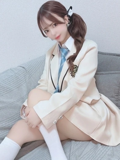 E+アイドルスクール大宮店のもな