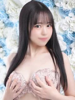 ななみ