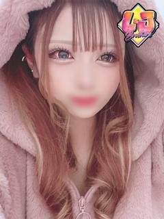 みな えっちな小柄エンジェル