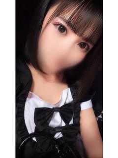 ほのか 笑顔が魅力色白H乳美女