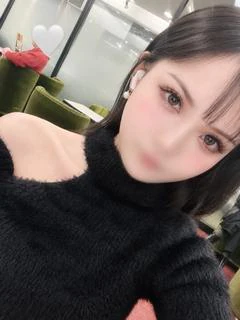 えみり