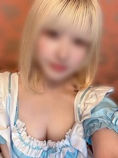 ユン