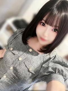 ユイ