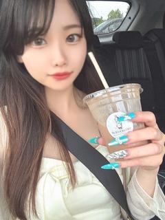 りる【スタイル抜群の癒し美女】