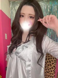 めい【奥好き濃厚フェラ好き娘】