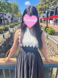 百恵　ももえ（28）
