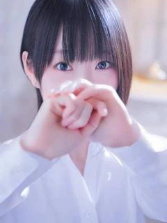 桃愛もな★愛くるしい存在感！