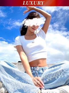 れいあ 魅惑の宝石美女に絶賛