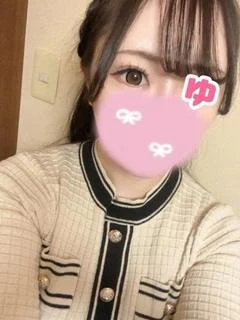ゆりな