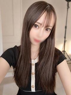ももあ