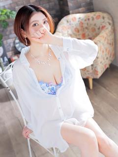 【ゆ　り】小顔美人の...