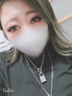 るあな
