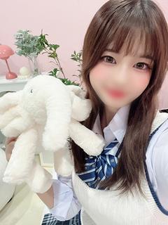 ひなこ【圧巻Hカップ細身爆乳】