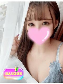 れいら【美白肌で生粋のドＭ気質】