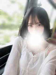せら【SS級小柄G巨乳】