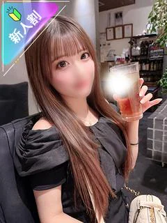 かえら【ビジュ最強♡愛され清楚】