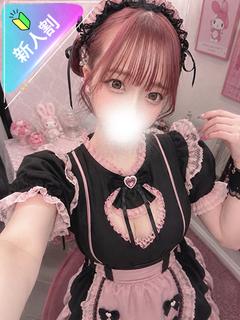 ひなみ【潮吹き！？童顔エロ♡】