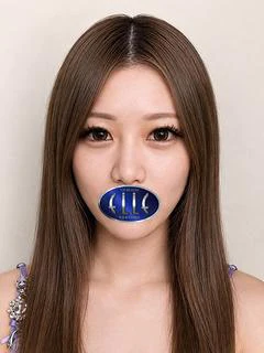 白咲リナ