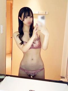 もも（清純派のエッチさん）