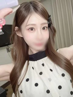 せりな