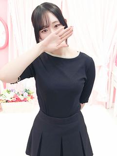 せい　天然Ｆ乳パイパン美少女
