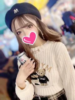 りる㊗️愛嬌抜群人気現役キャバ嬢
