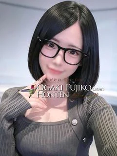 ツキノ