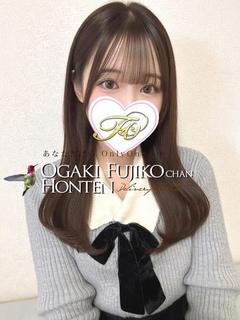 ユイリ 完全素人キタ...