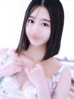 新人・怜菜(レナ)