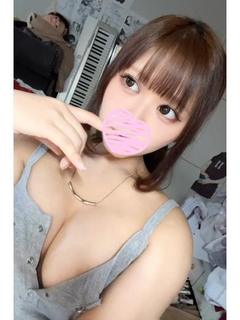 りいの★弾けるF乳ロリ可愛巨乳