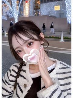 める★Eカップ18才エロ美少女