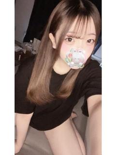 よみ★D乳スレンダー美少女★