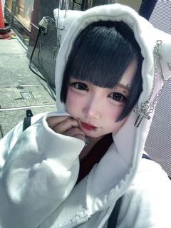 めるも★ガチ合法ロリ美少女★