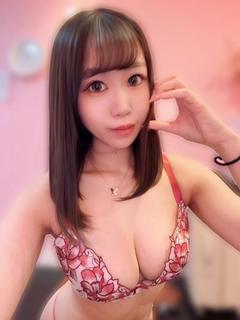 まこ★エロさ宇宙一E乳美女