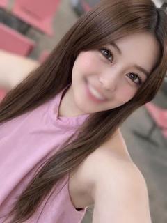 るな【天然Gカップギャル】