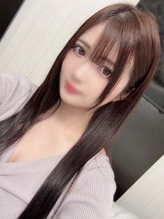みおり【密着度最強Fカップ美女】