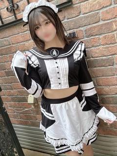 りるは【色白ロリ天使】
