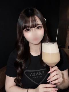 すふれ【圧巻の美乳Kカップ】
