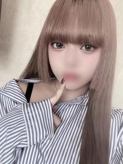 るるか【笑顔にそっと色気】